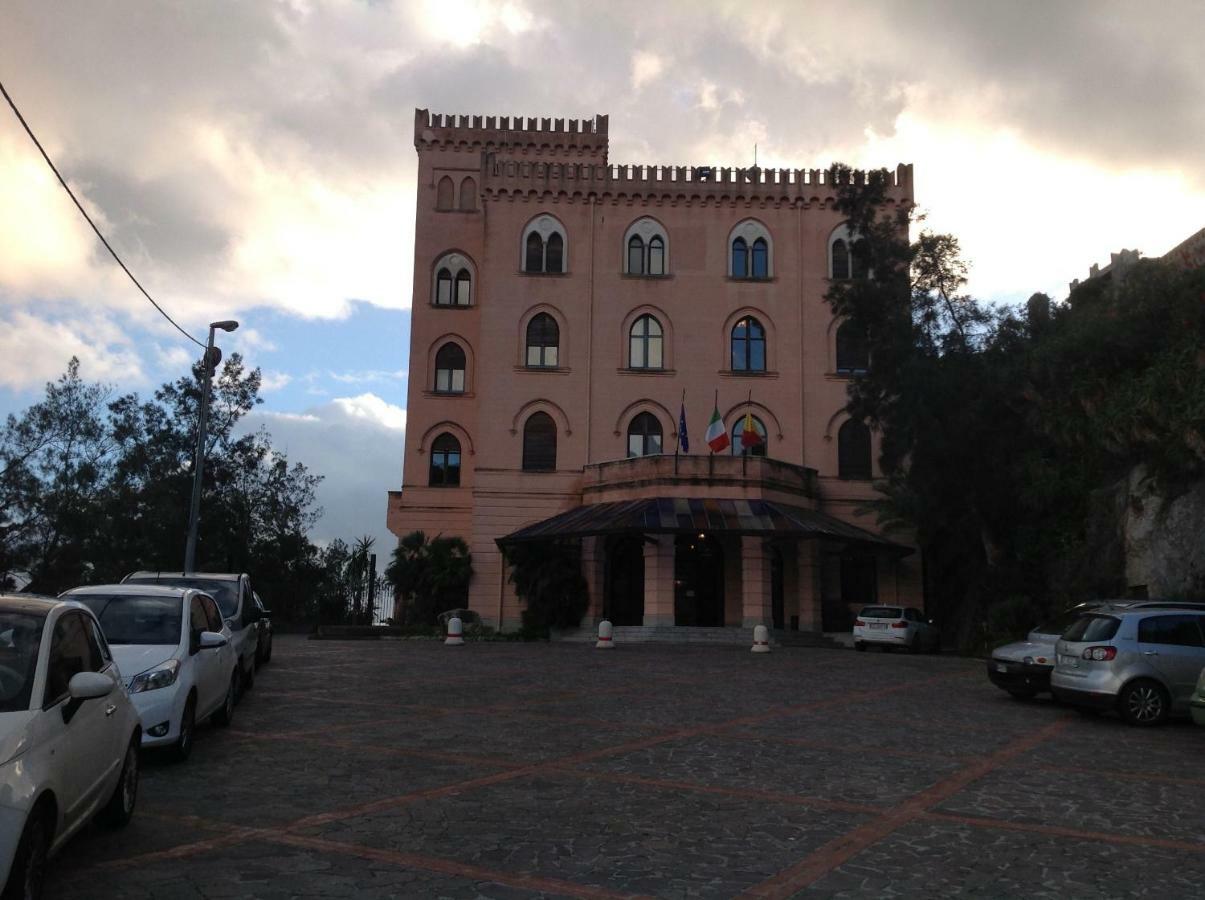 Casa Clo Alla Cattedrale Palermo Buitenkant foto